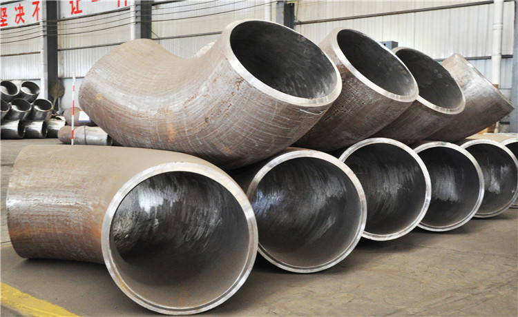 A234 P5 90°热压弯头